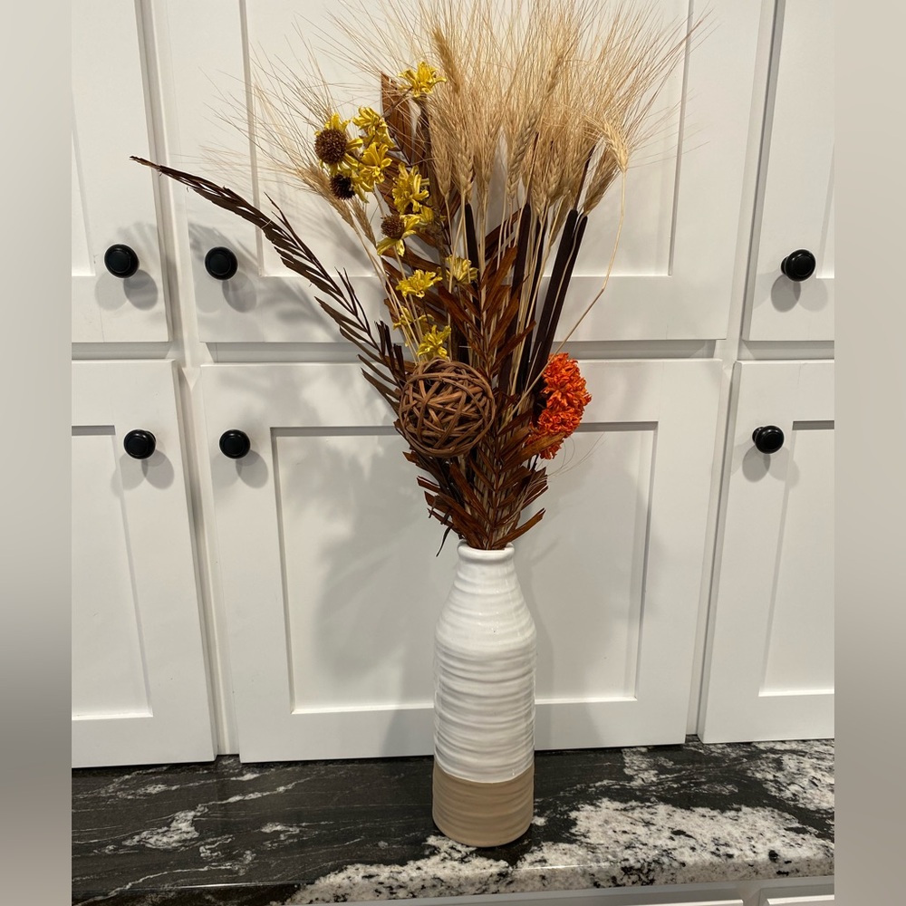 Elegant Two-Tone Vase with Dried Floral Arrangement